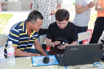 小螺号“平安进校园”公益行温暖宾阳，虹膜技术为贫困学子筑起“隐形”安全网